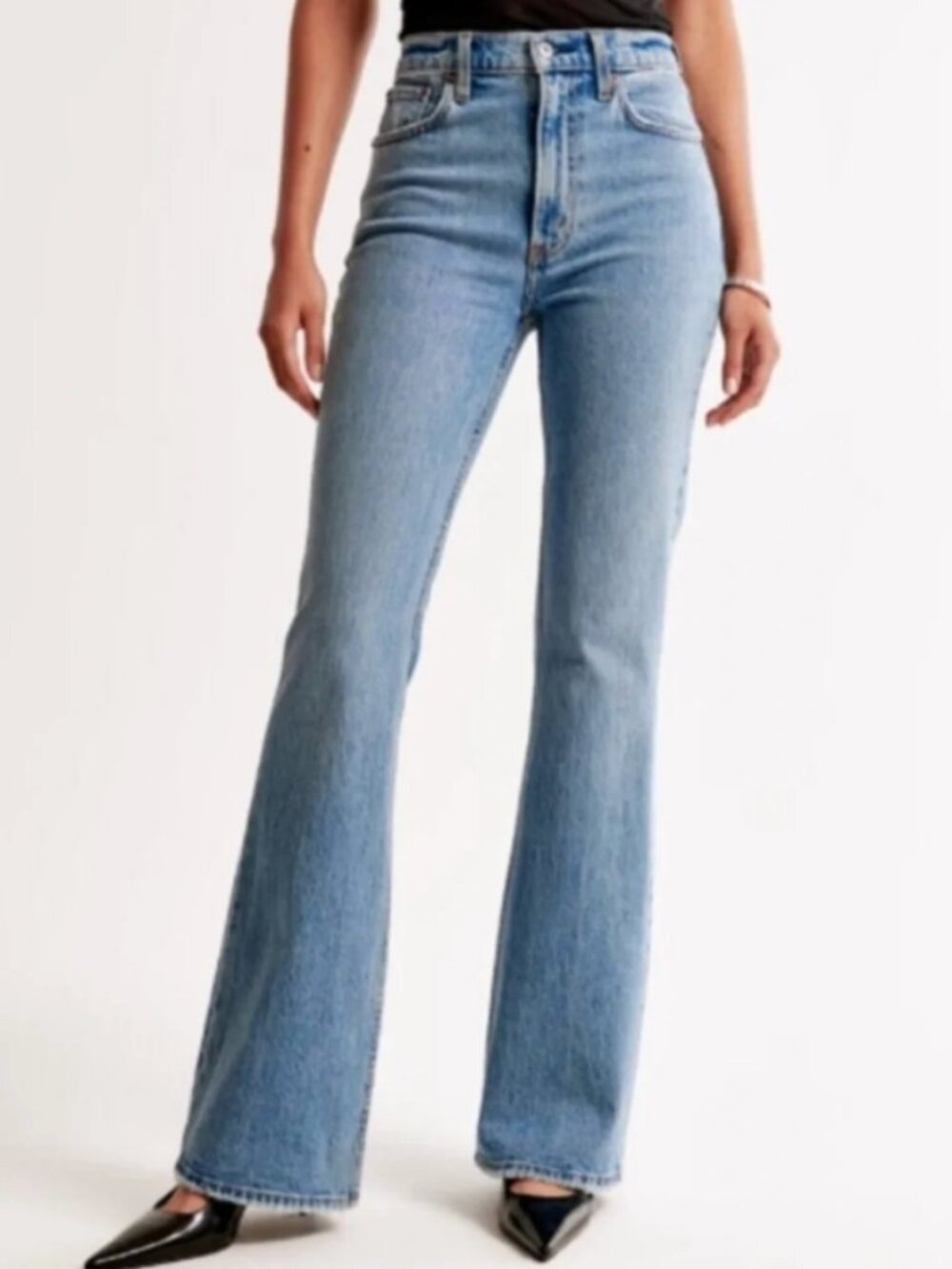 Abercrombie and Fitch - 70's vintage flare ultra high rise jeans - Size 26/2S